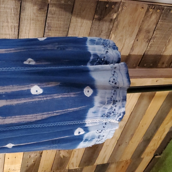 Flowers blue 💙 tunic Zuriel - Picture 3 of 5